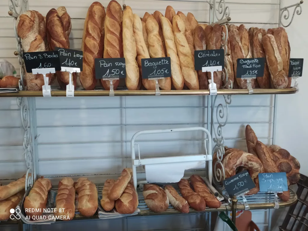 📚🥖 La rentrée approche à grands pas et chez Boulangerie NICOLAS 📚🥖